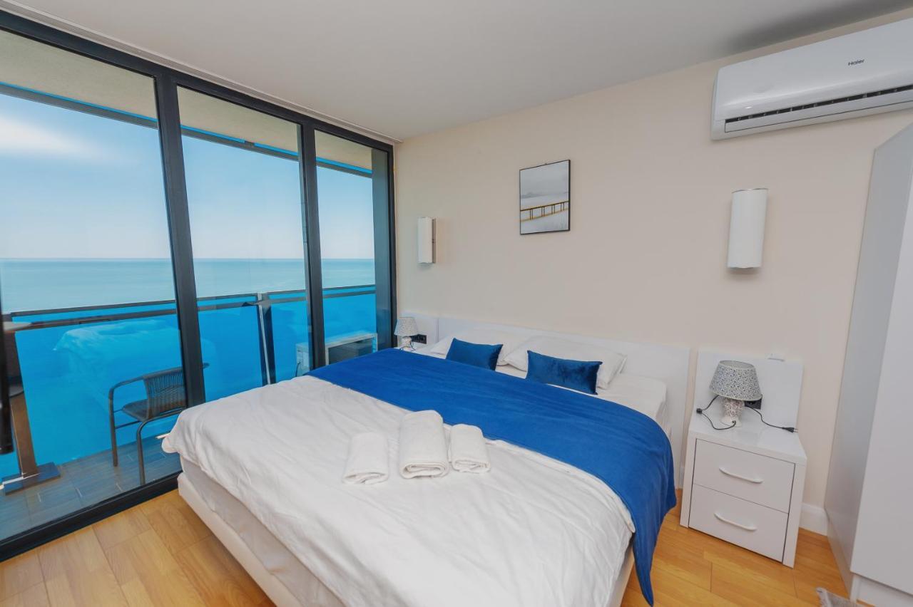 Orbi City Center Suite 바투미 외부 사진